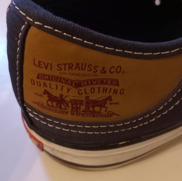 Mens Levi Strauss Converse Style Shoes Size 9.5 - Picture 6 of 7